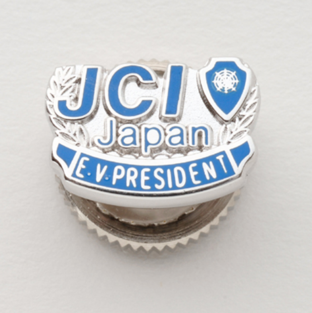 JR ピンバッジ 青 JR西日本 純銀 社章 バッチ ピンバッジ 電車 列車 JRロゴ 青と銀色